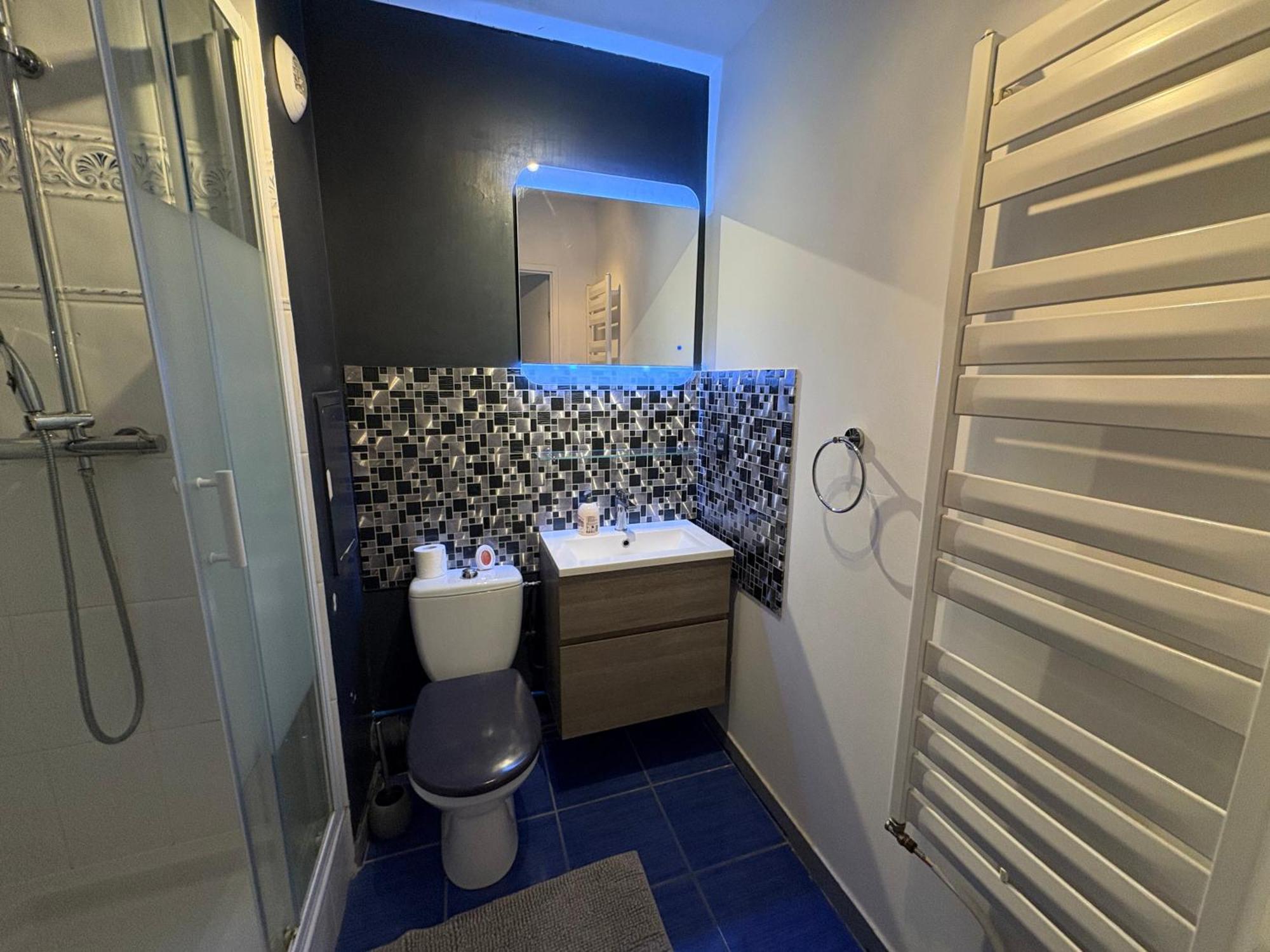T5 Paris/val D'europe Appartement *
